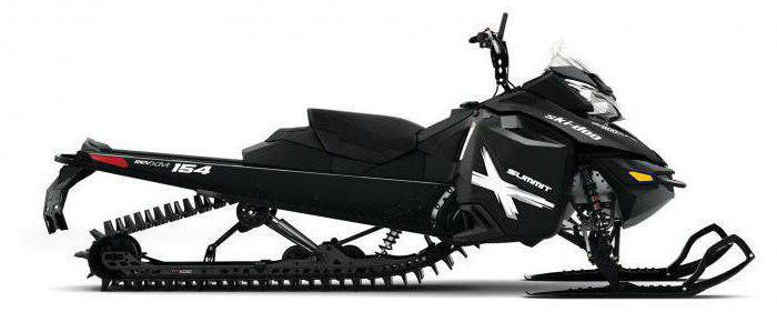 Snöskoter Ski Doo: detaljer och bilder.