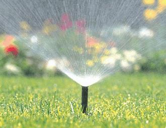 Sprinklers för vattning: enkel och elegant