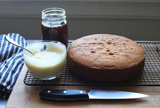 svart currant kaka recept