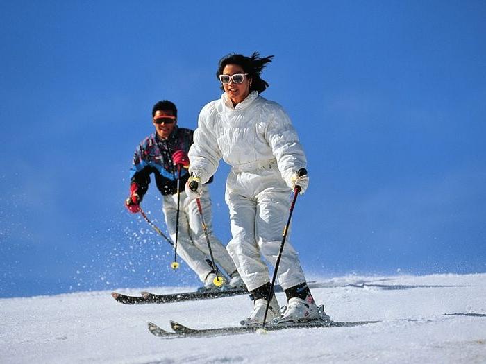 Välja en ski jumpsuit