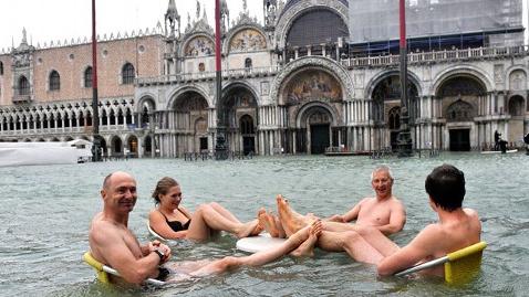 översvämning i Venedig