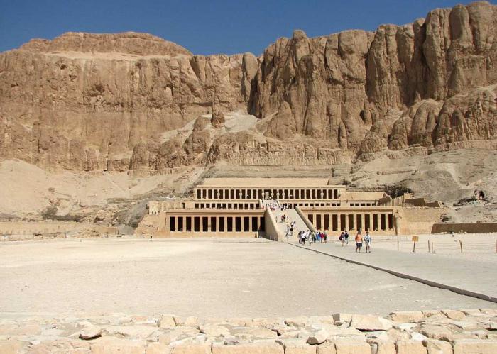 Luxor, Egypten: attraktioner. Templen i Luxor. Foton, recensioner av turister