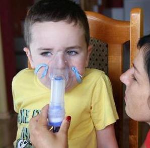 Är det möjligt att göra inhalation med en nebulisator vid en temperatur av 38